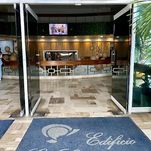 nuevo-conquistador-el-laguito.cartagena-hotels.org/